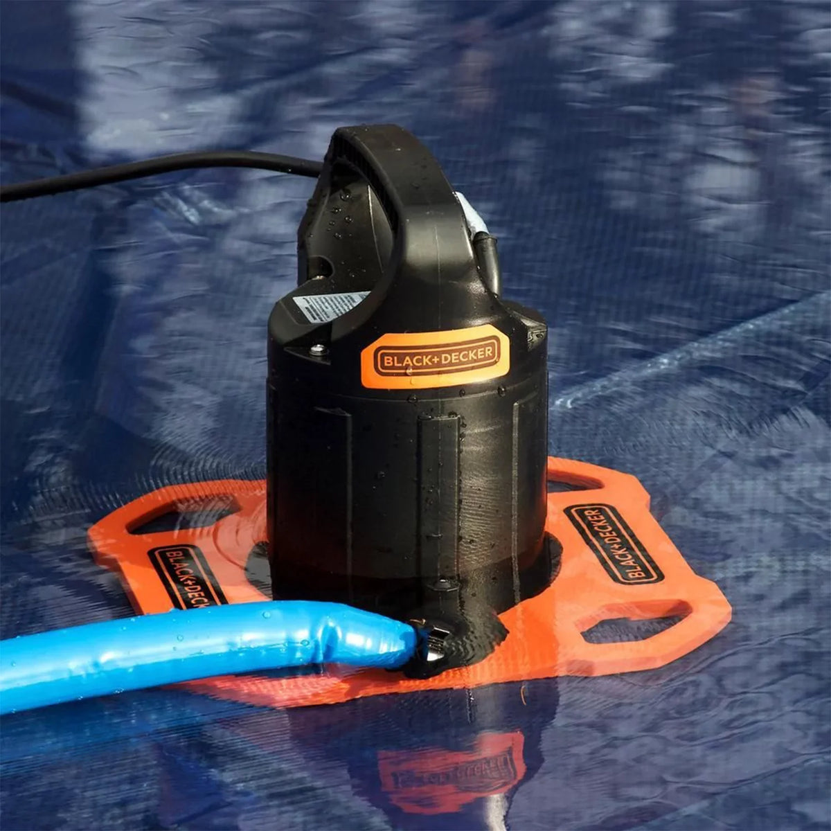 Black+Decker 1500 GPH Submersible Automatic Pool Cover Pump with Discharge Hose